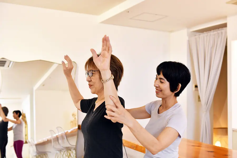 姿勢の教室レッスン風景１